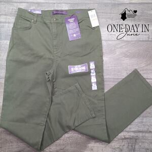 Gloria Vanderbilt Amanda Classic Fit Tapered Leg Jeans Size 12